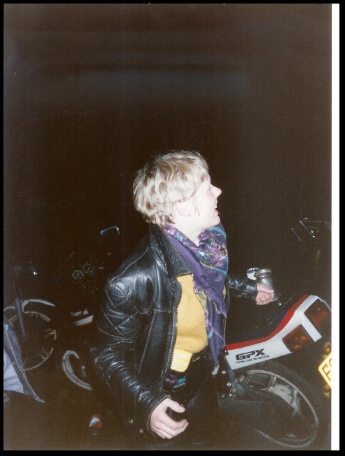 482x639 pixels (106K)